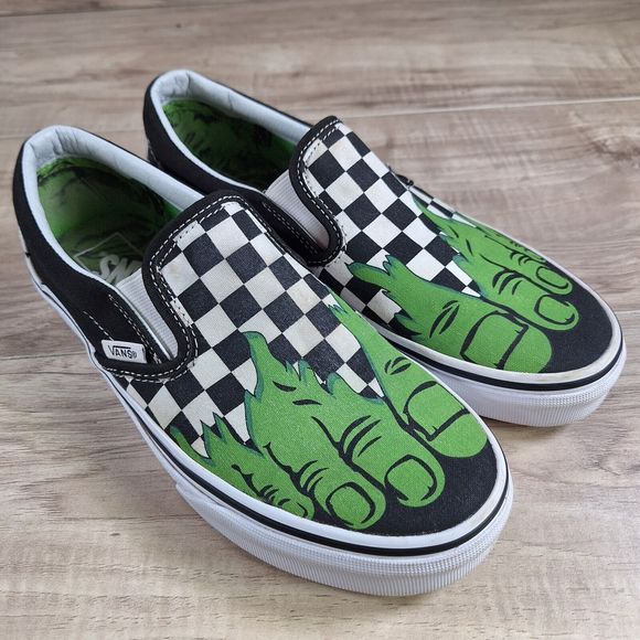 Vans Off The Wall Marvel HULK Slip-On Shoes Checkerboard Hulk Feet Women Sz 7.5 - Picture 2 of 11